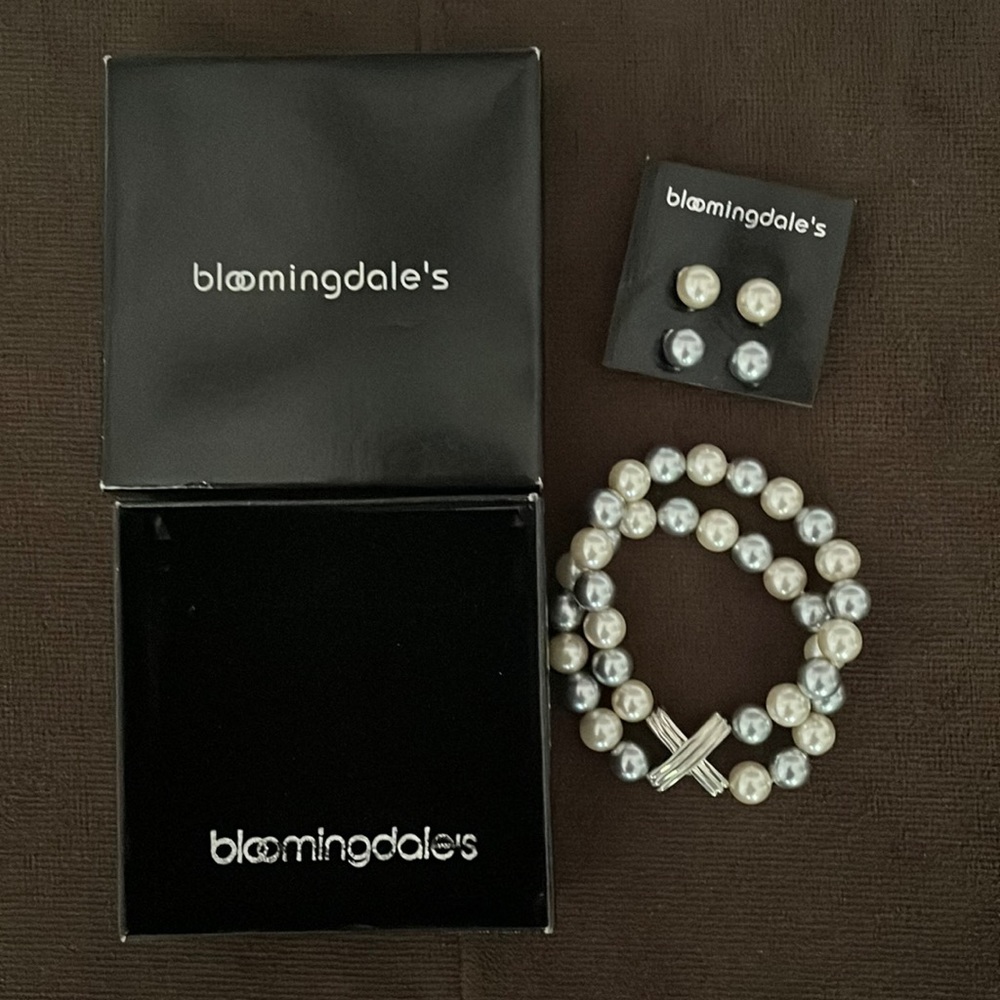 Earrings & bracelet